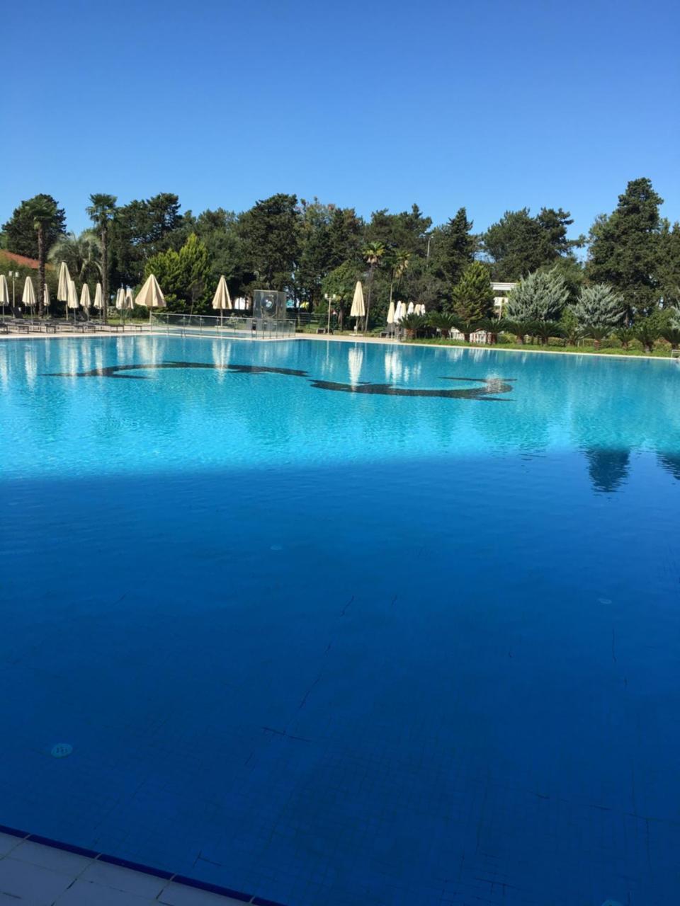 Apartment Sea Avenue Μπατούμι Εξωτερικό φωτογραφία